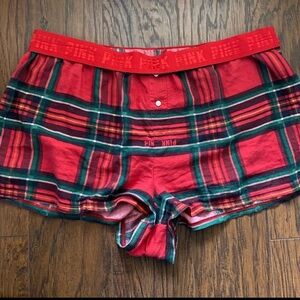 PINK Victoria's Secret Plaid Sleep Boxy